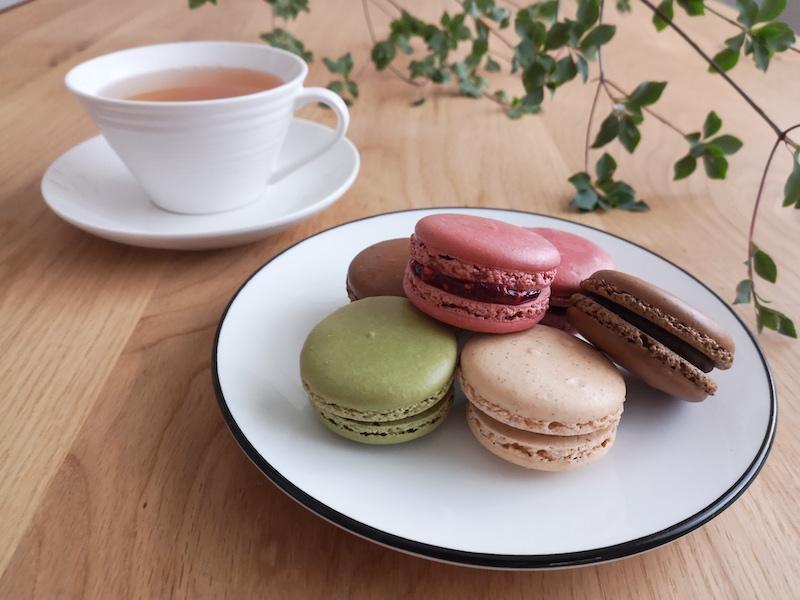 ☆ 紅茶マカロンページ フランスの可愛いお菓子「マカロン」で素敵な紅茶時間 – linktea